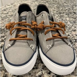 Sperry Top siders. New. 6 1/2